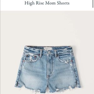 Brand new Abercrombie High Rise Mom Shorts